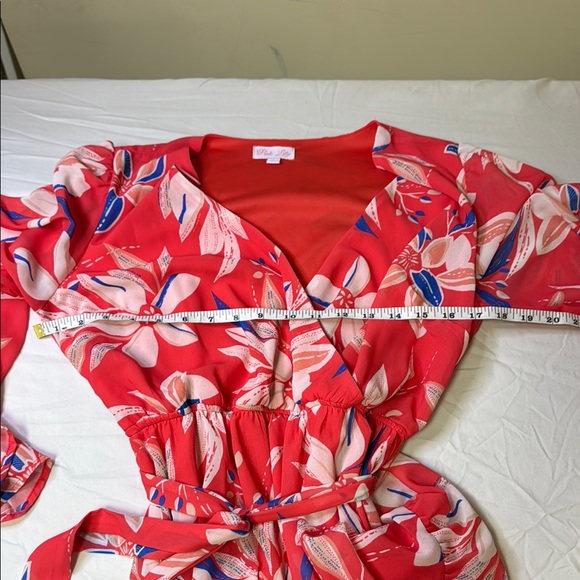 Pink Lily Floral Mini Dress - Red and White - Picture 11 of 11